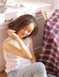 《春家小姐是讼师 电视剧免费观看-小SAO货叫大声点奶真大》